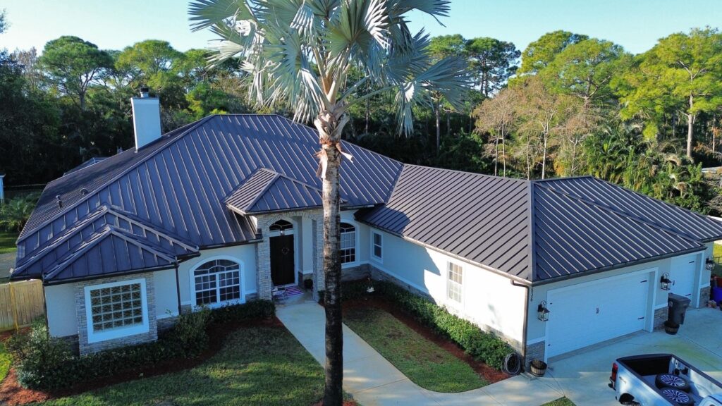 roofing contractors near me providing professional roof inspection